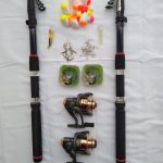 KIT PESCA - N°3 - 2 Varas Telescópicas 3,00m + 2 Molinetes 3 Rol 1000+ Acessórios